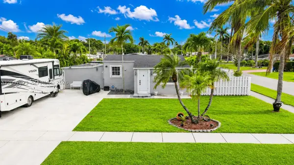 117 SW 6th St, Hallandale Beach, FL 33009