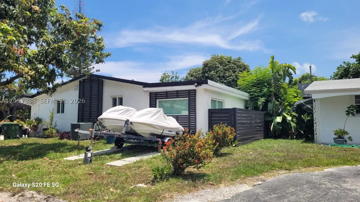 701 SW 4th Ct, Hallandale Beach, FL 33009 - #1