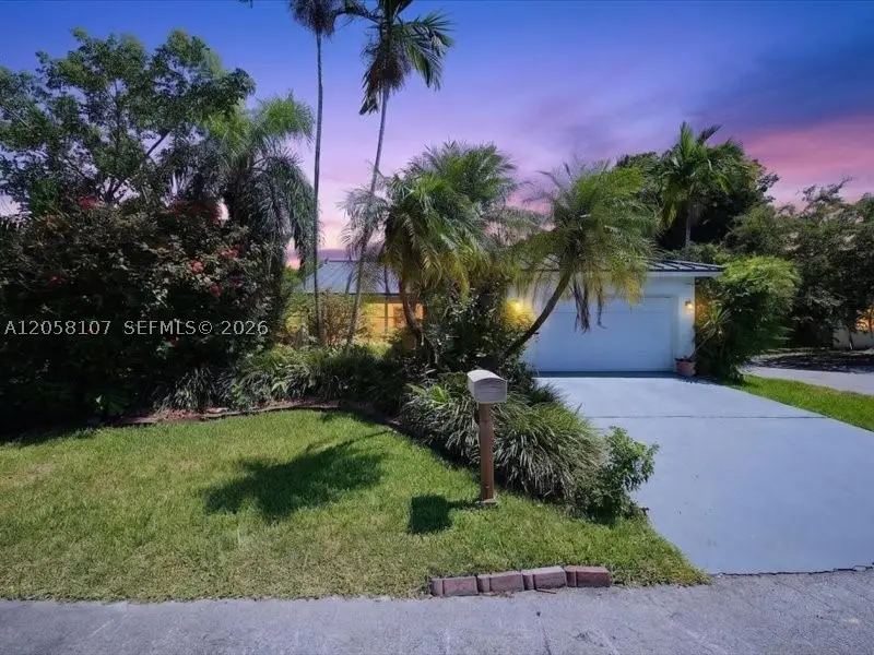 8514 SW 209th Ln, Cutler Bay, FL 33189 - #1