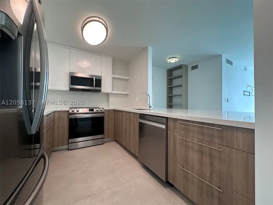 100 Bayview Dr #317, Sunny Isles Beach, FL 33160 - #2
