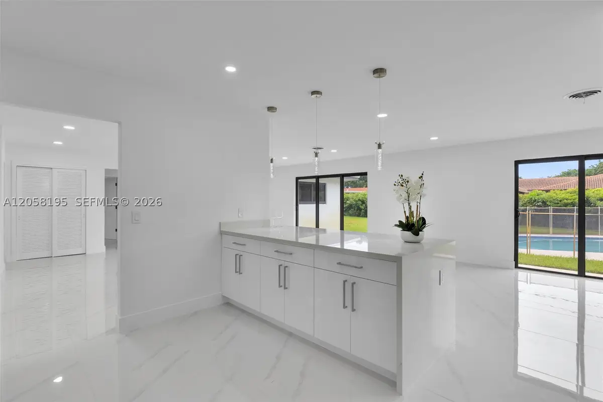 6940 NW 6th St, Plantation, FL 33317 - #1