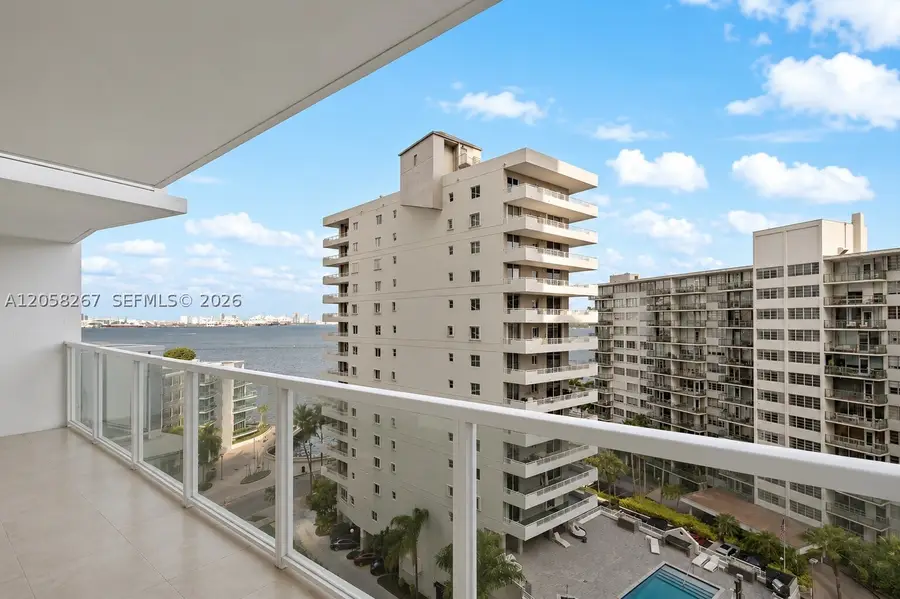 218 SE 14th St #1203, Miami, FL 33131 - #3