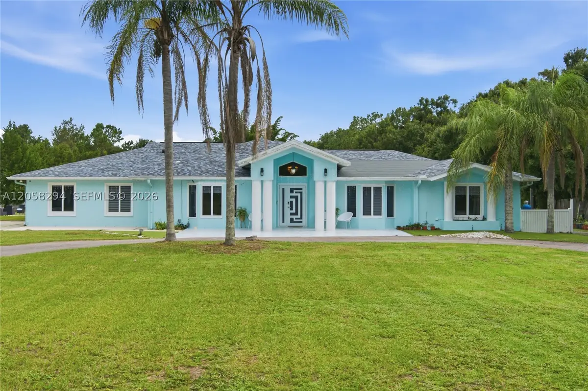 16839 Whirley Rd, Lutz, FL 33558 - #1