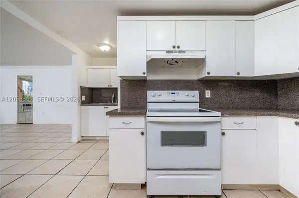 6980 NW 186th St #3-128A, Hialeah, FL 33015