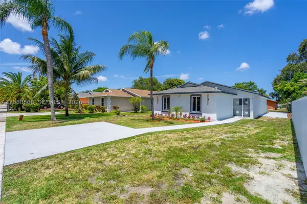 19131 NW 33rd Ct, Miami Gardens, FL 33056