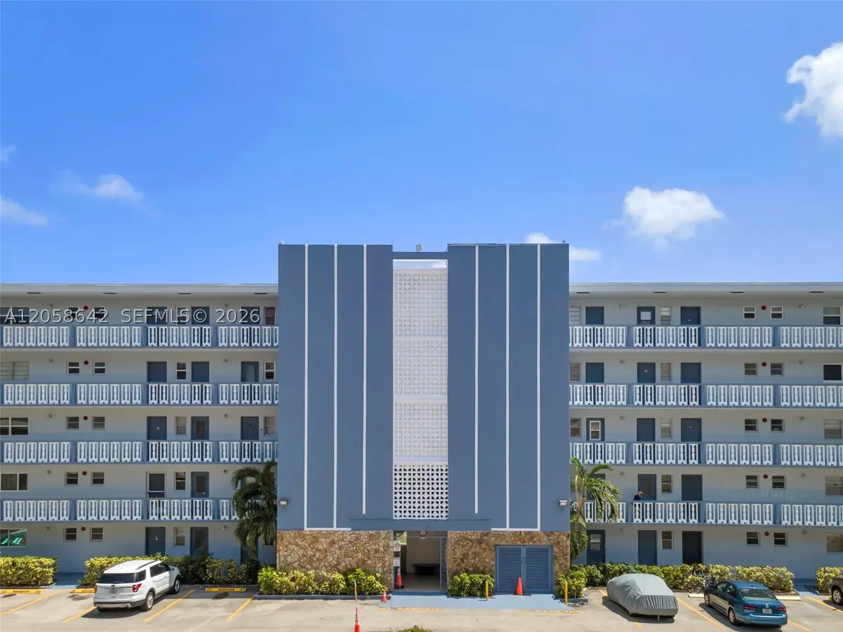 233 NE 14th Ave #108, Hallandale Beach, FL 33009 - #1