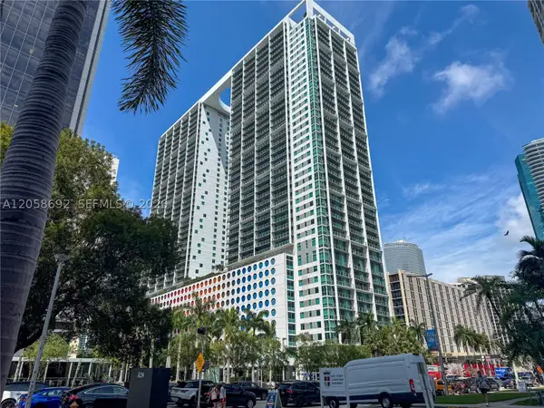 500 Brickell Ave #1407, Miami, FL 33131