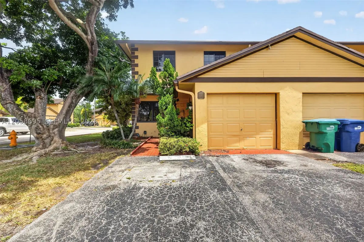 1130 NE 210th Ter, Miami, FL 33179 - #1