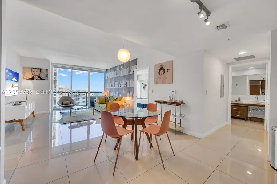 485 Brickell Ave #3401, Miami, FL 33131 - #2