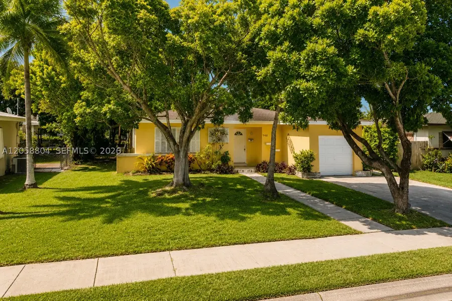 948 NW 9th Ct, Homestead, FL 33030 - #2