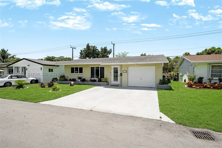 6708 NW 57th Ct, Tamarac, FL 33321 - #2