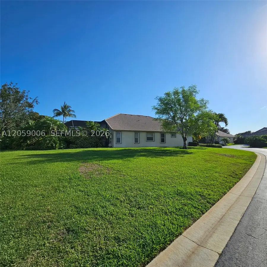 2540 Egret Lake Dr, Greenacres, FL 33413 - #3