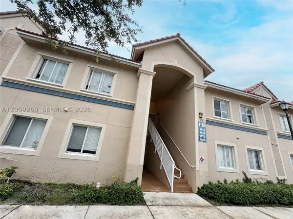1169 Golden Lakes Blvd #1123, West Palm Beach, FL 33411