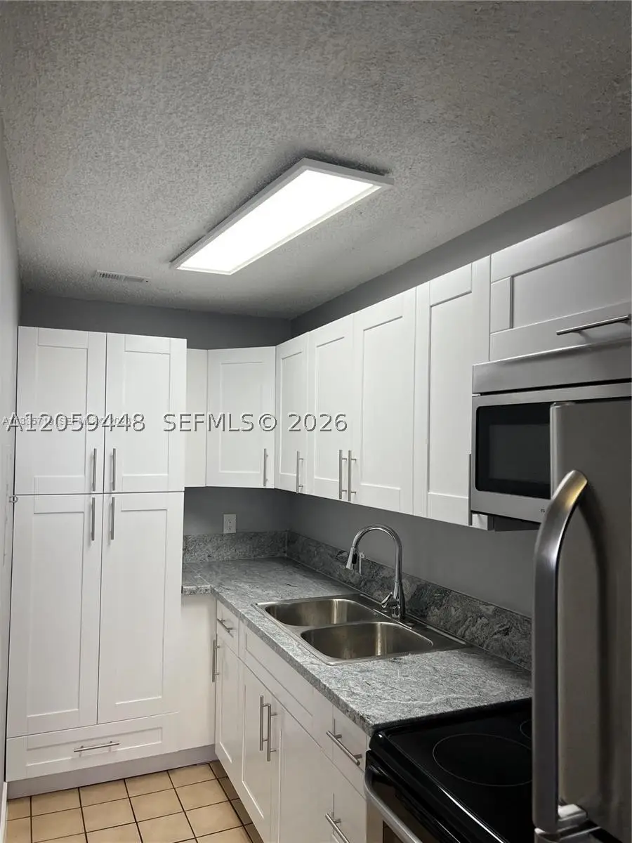 645 W 68th St #645, Hialeah, FL 33014 - #1