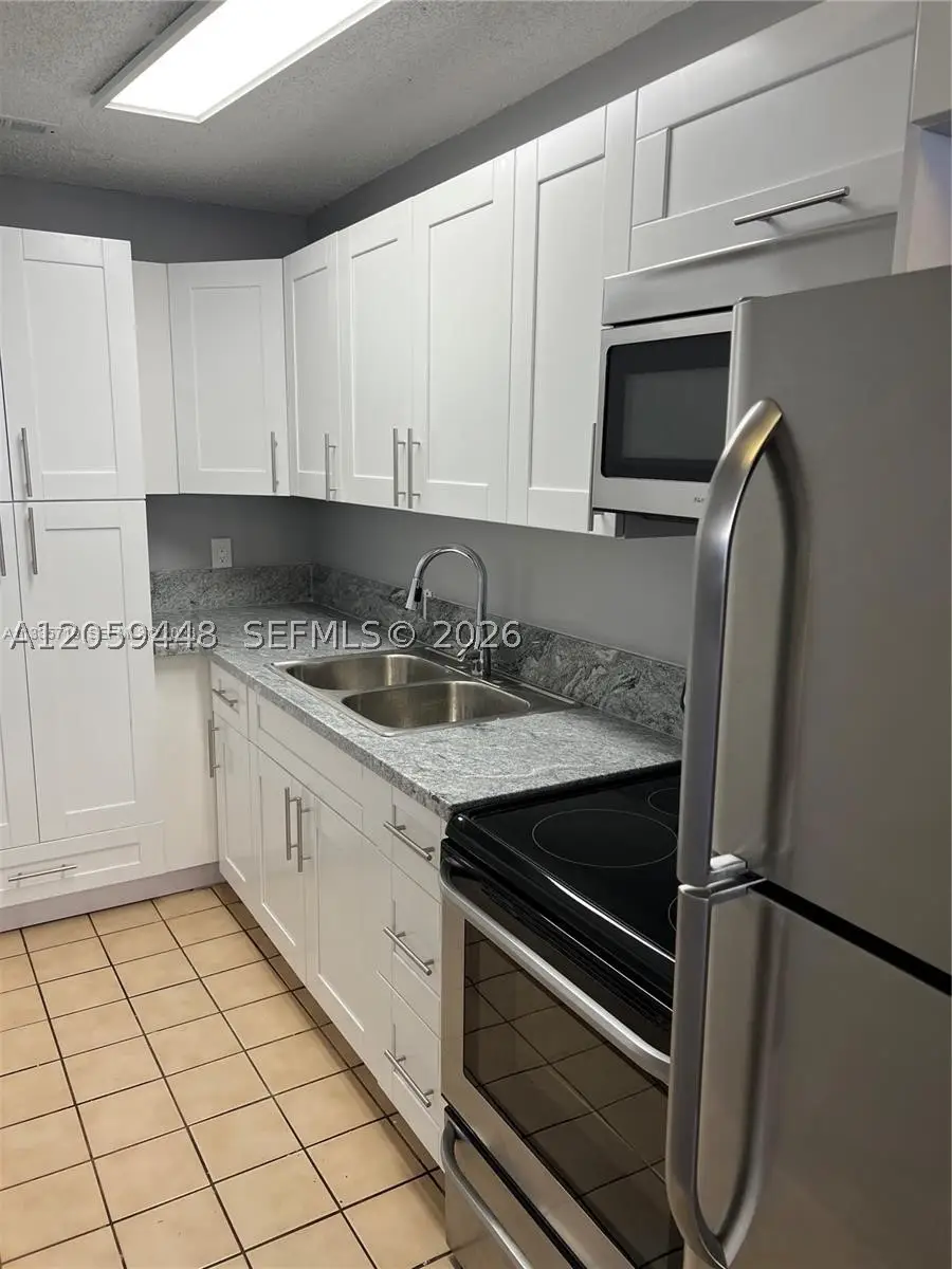 645 W 68th St #645, Hialeah, FL 33014 - #2