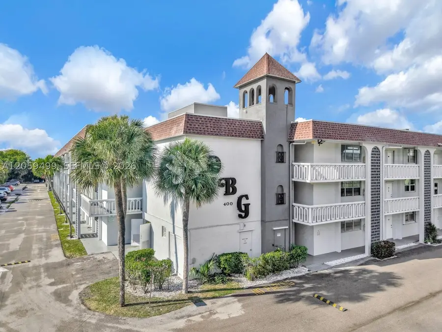 400 SE 10th Street #303, Deerfield Beach, FL 33411 - #2