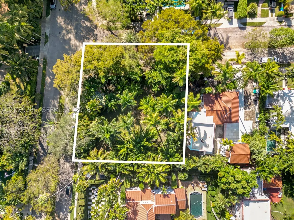 5810 N Bayshore Dr, Miami, FL 33137 - #1