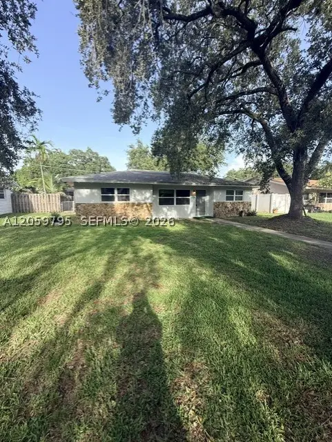 5180 27 Terrace, Dania Beach, FL 33312