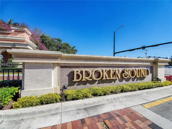 2449 NW 64th St, Boca Raton, FL 33496
