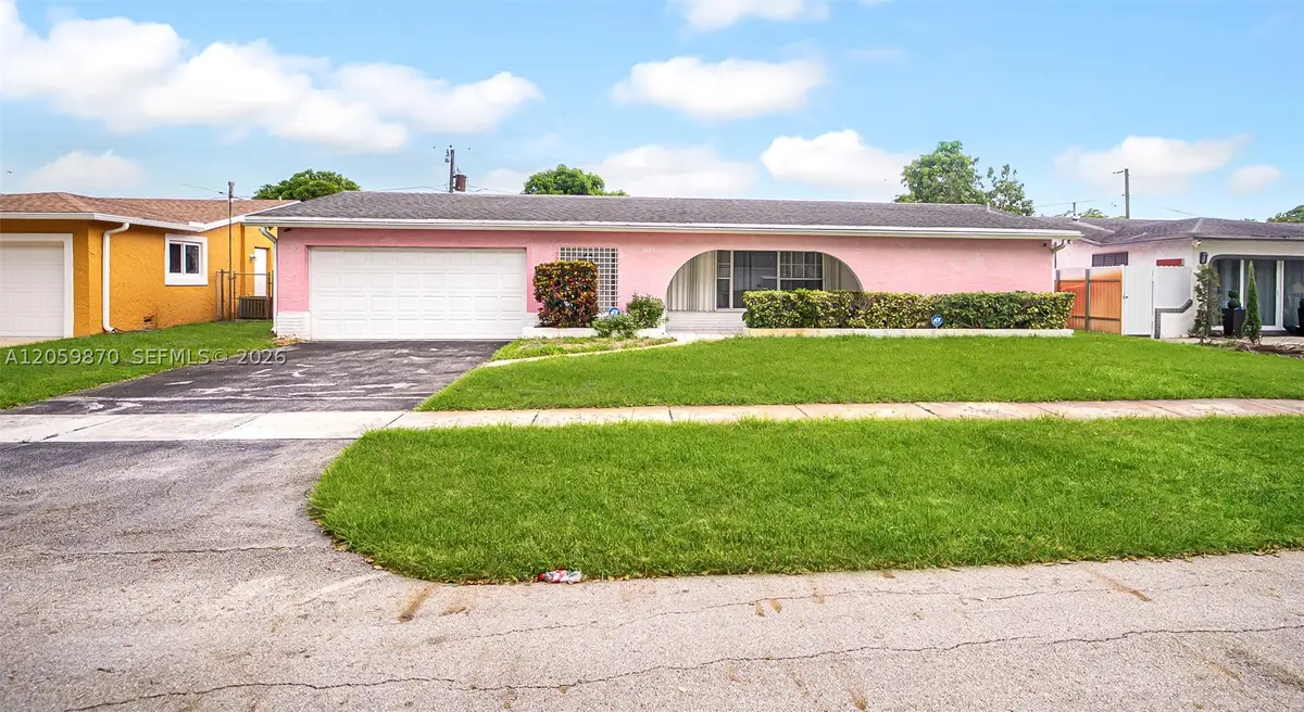 3317 Garnet Rd, Miramar, FL 33025 - #1
