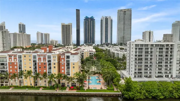 17150 N Bay Rd #2320, Sunny Isles Beach, FL 33160