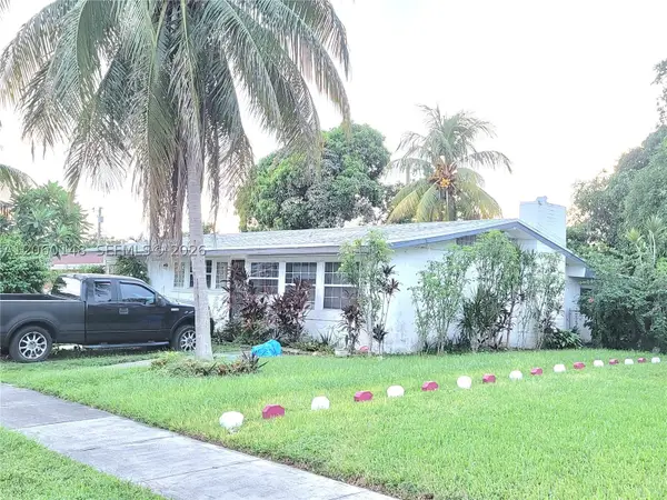19700 NW 3rd Ct, Miami Gardens, FL 33169