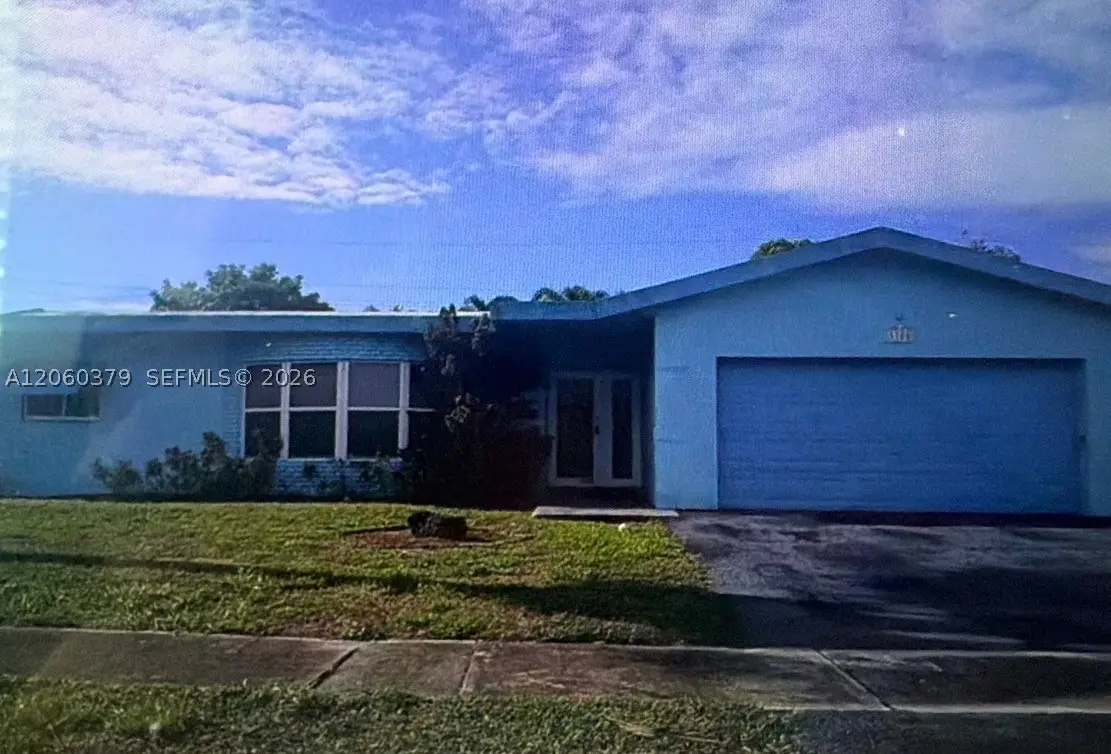 3700 NW 25th St, Lauderdale Lakes, FL 33311 - #1