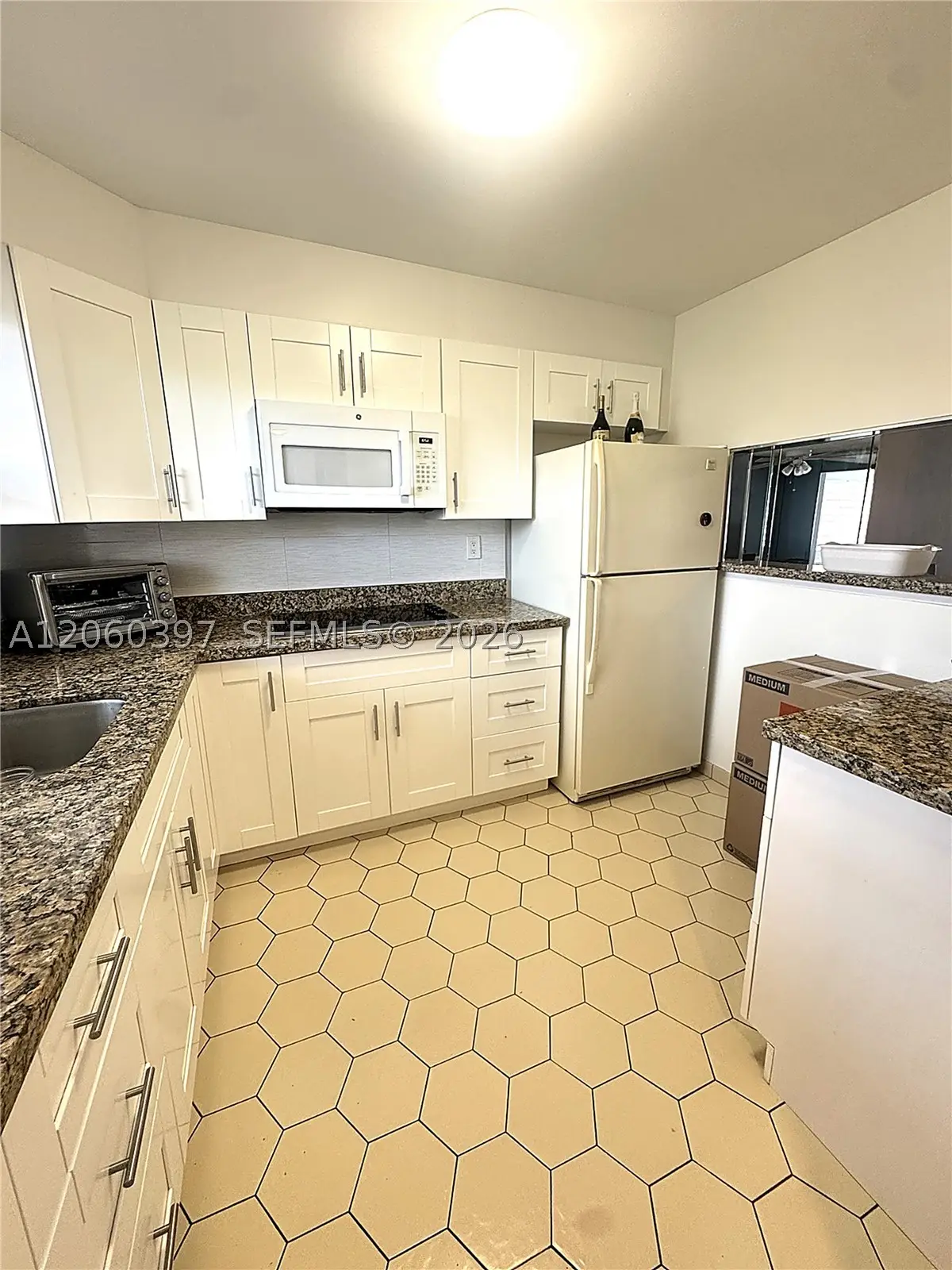 9580 Sunrise Lakes Blvd #304, Sunrise, FL 33322 - #1