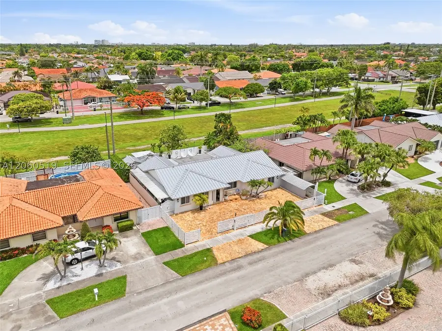 323 NW 136th Pl, Miami, FL 33182 - #3