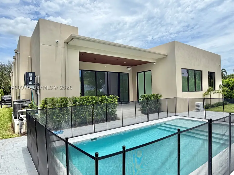 2030 N Hibiscus Dr, North Miami, FL 33181 - #2