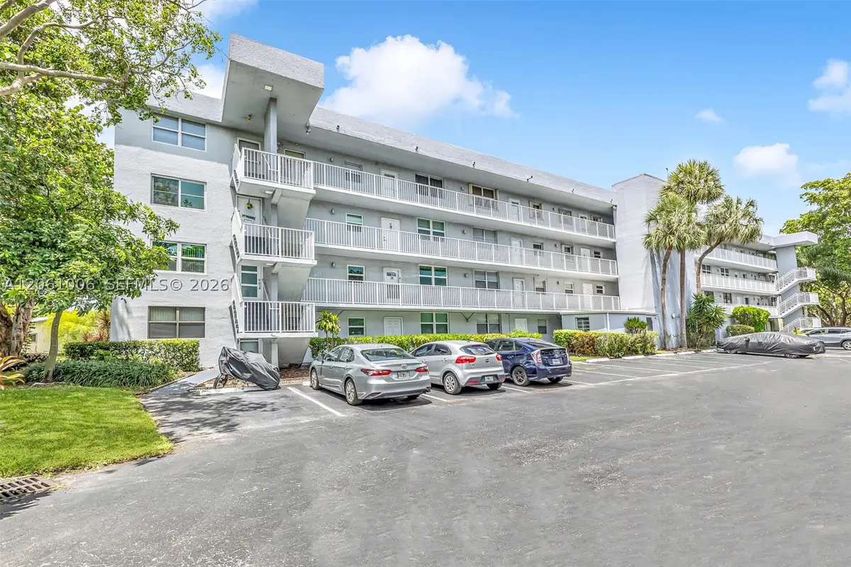 112 Royal Park Dr #3A, Oakland Park, FL 33309 - #1