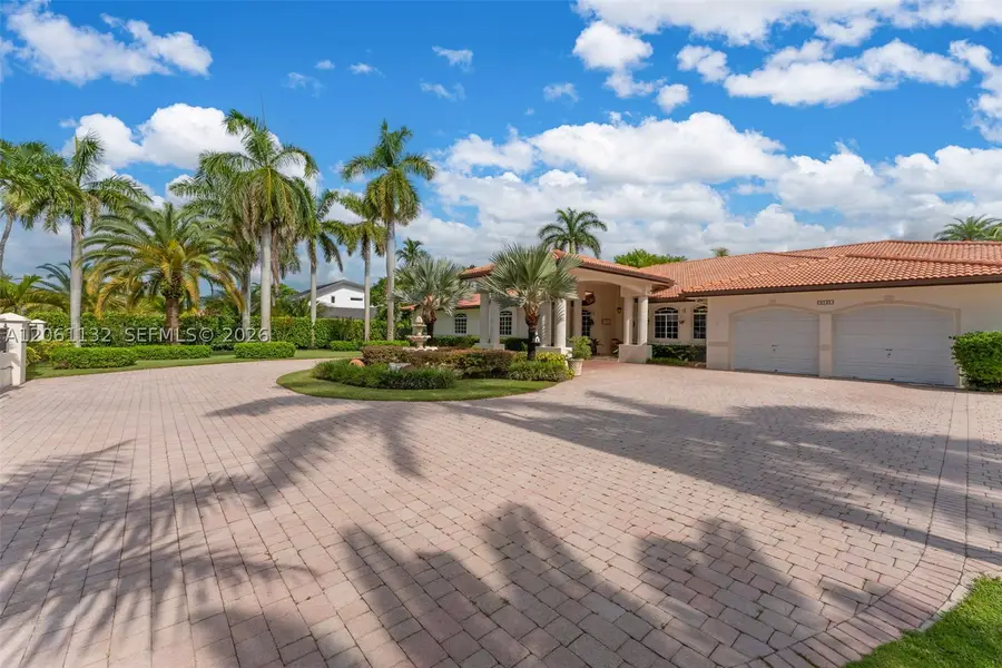 9735 SW 64th St, Miami, FL 33173 - #2