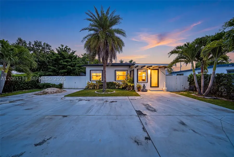17019 SW 100th Ave, Miami, FL 33157 - #2