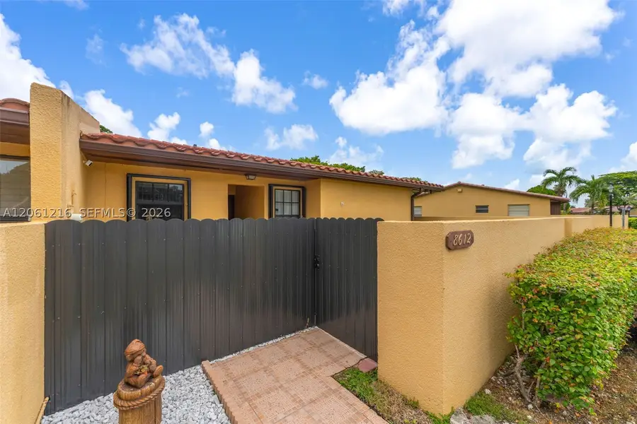8612 SW 148th Pl, Miami, FL 33193 - #2