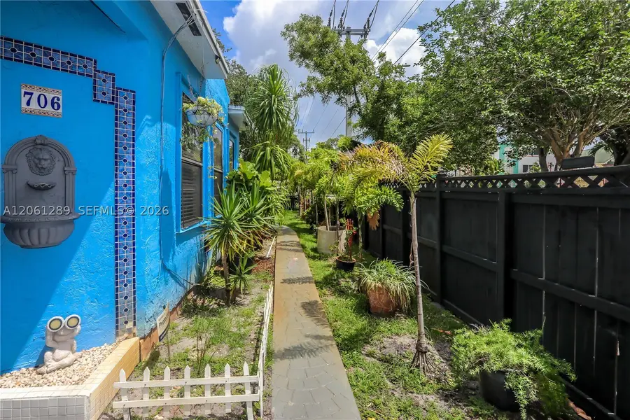 706 S 19th Ave, Hollywood, FL 33020 - #3