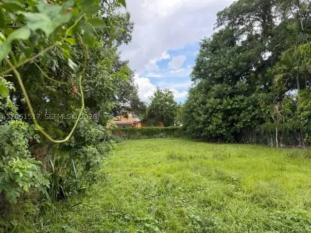 1036 NW 31st St, Miami, FL 33127 - #2
