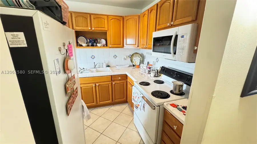 2200 Park Ln #311, Hollywood, FL 33021 - #3