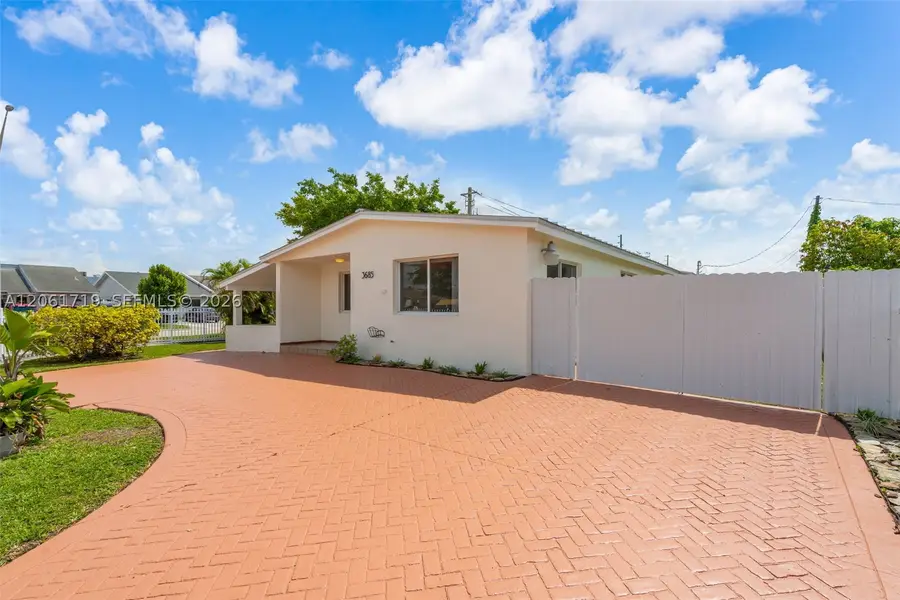 3685 W 9th Ave, Hialeah, FL 33012 - #2
