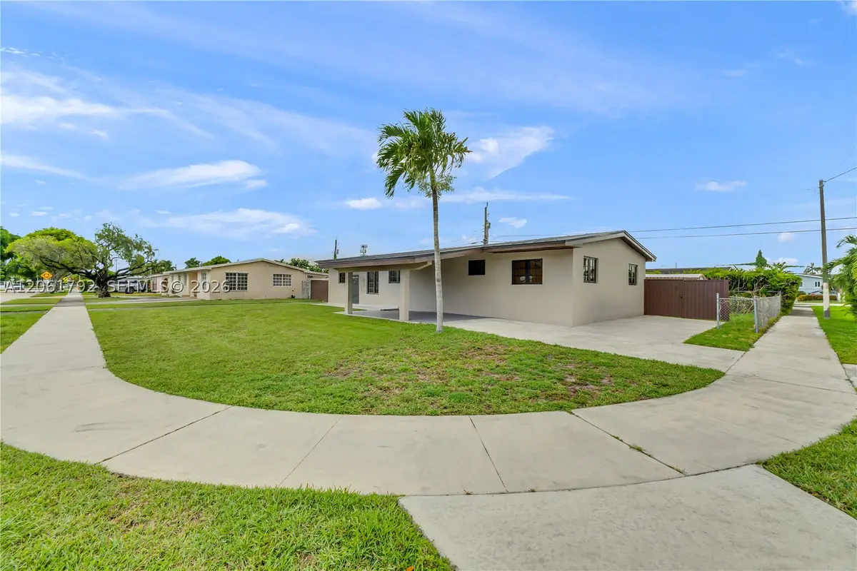 2000 SW 84th Ave, Miami, FL 33155 - #1