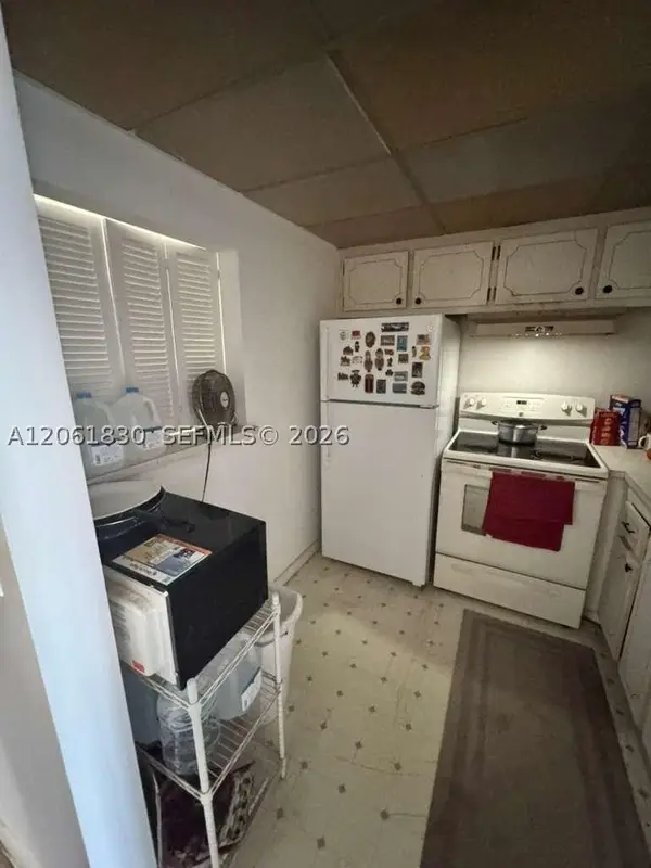 568 N Mansfield N #568, Boca Raton, FL 33434