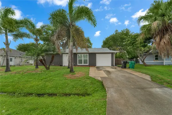 1718 SW Mcallister Ln, Port St Lucie, FL 34953