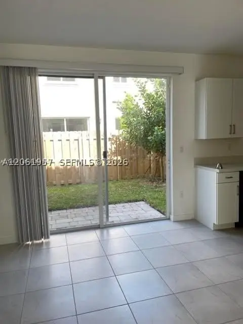 2435 SE 11th St, Homestead, FL 33035 - #3