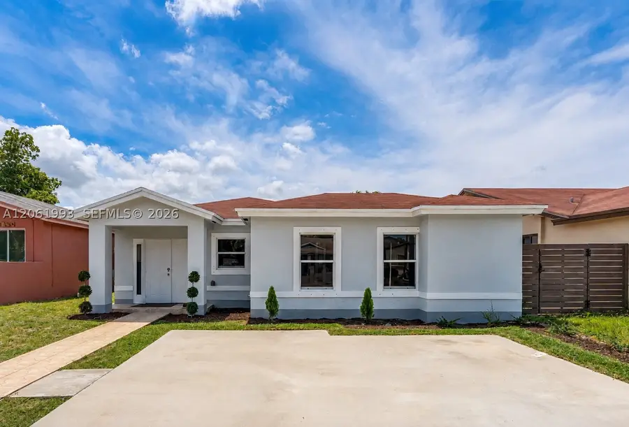 19324 SW 120th Ave, Miami, FL 33177 - #2