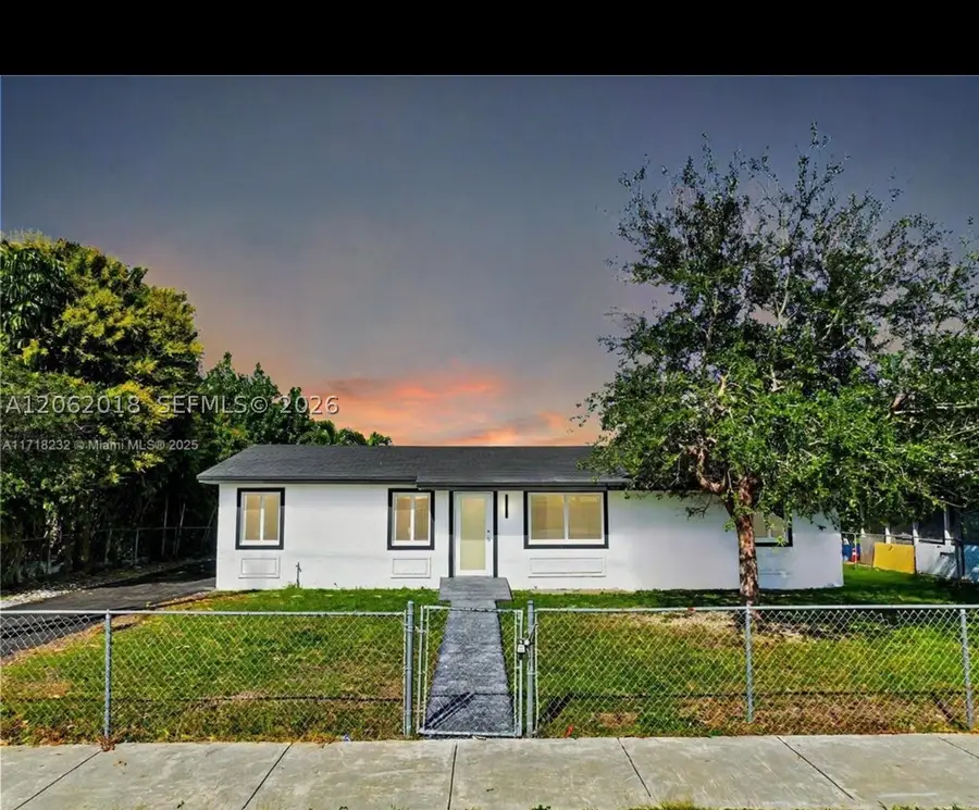 1749 SW 8th St, Homestead, FL 33030 - #2