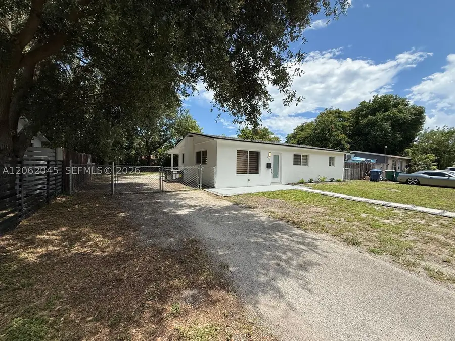 1251 NE 208th Ter, Miami, FL 33179 - #2