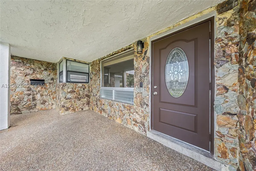 820 NW 38th Ave, Lauderhill, FL 33311 - #3