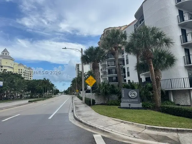 2029 N Ocean Blvd #403, Fort Lauderdale, FL 33305 - #3