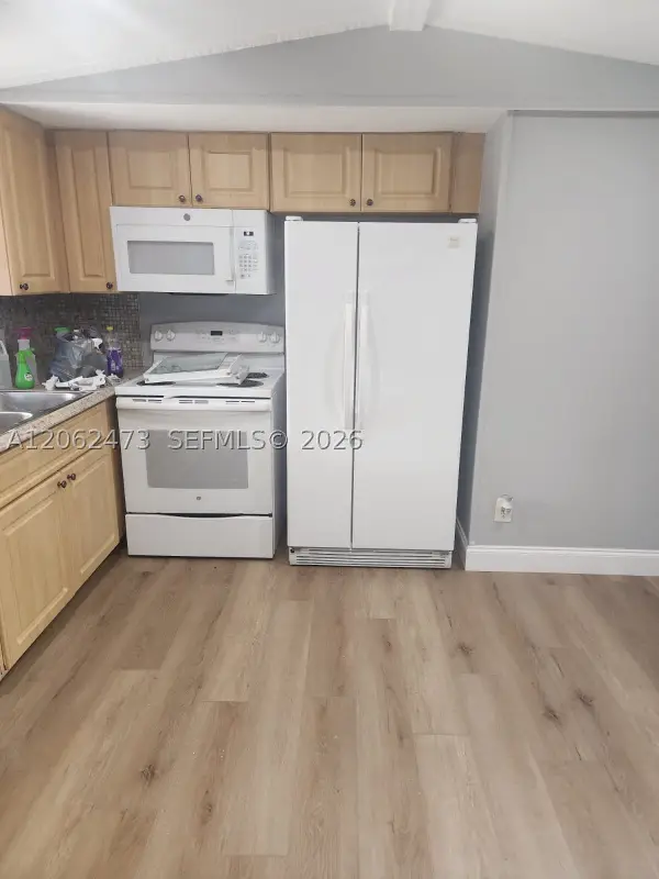 5351 SW 35th St, Davie, FL 33314