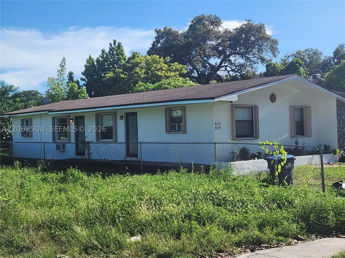 836 NW 98th St, Miami, FL 33150 - #1