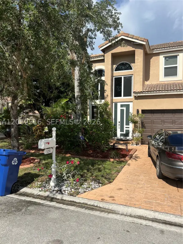 5291 NW 113th Ave, Coral Springs, FL 33076